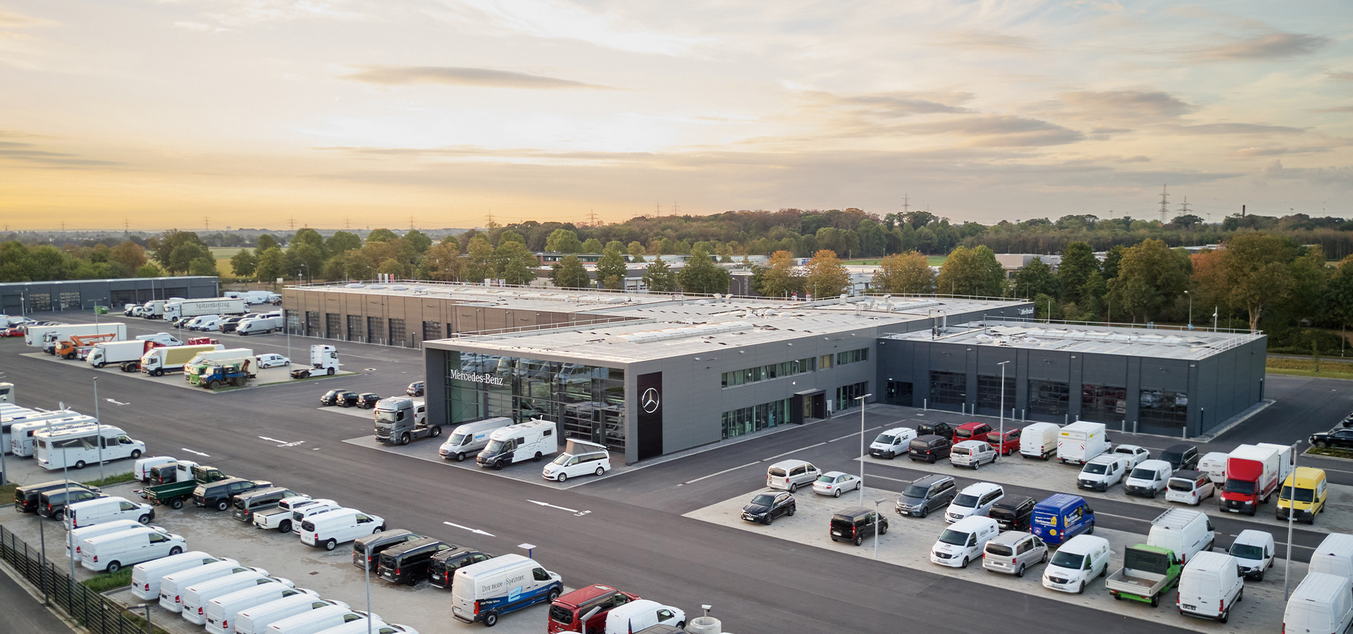 Elegantes Mercedes Krefeld Fichtenhain Fotos
