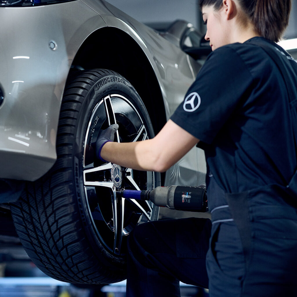Räderwechsel und Rädereinlagerung bei Mercedes-Benz Herbrand