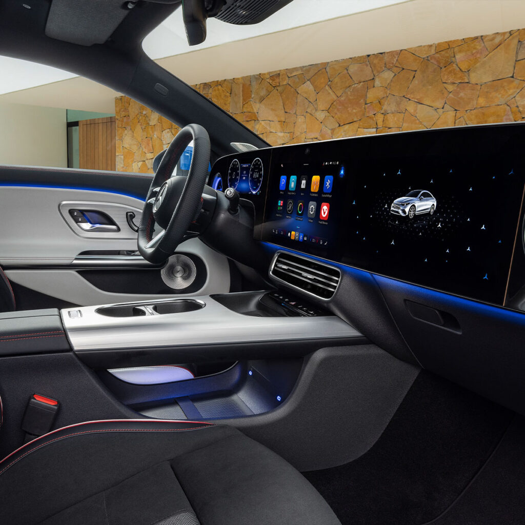 mercedes-cla-eq-2025-interieur-design-herbrand