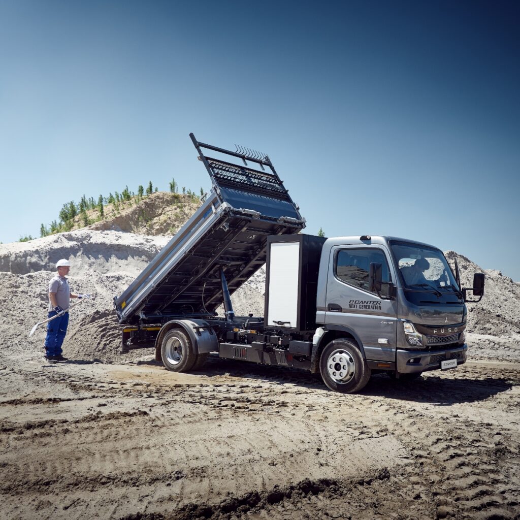 FUSO eCanter Kipper