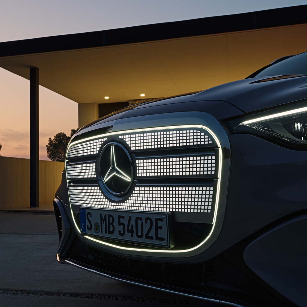 Mercedes-Benz-GLC-400-LED-Grill
