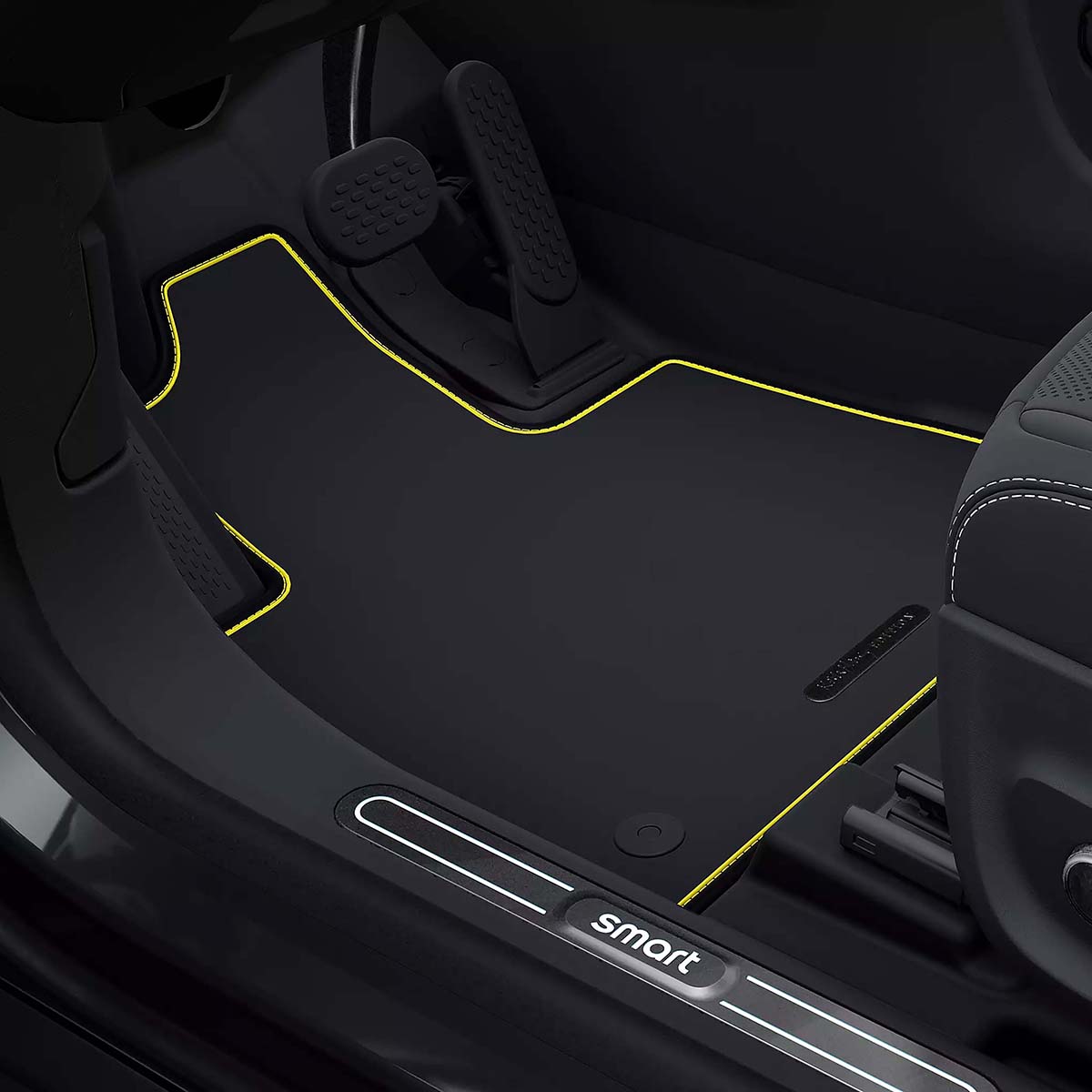 herbrand-smart-3-keith-haring-interieur5_1200x1200