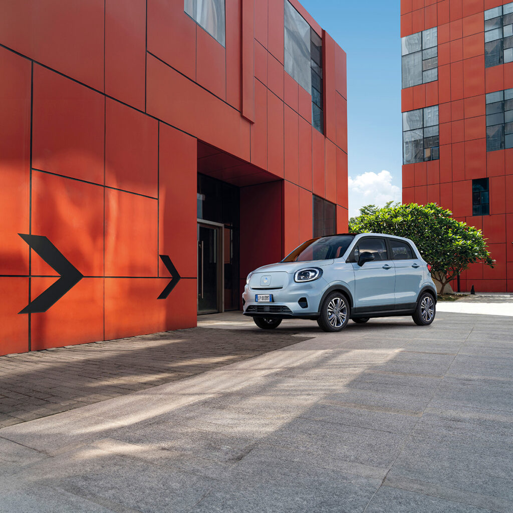 Leapmotor T03 bei Herbrand-Jansen in Neuss