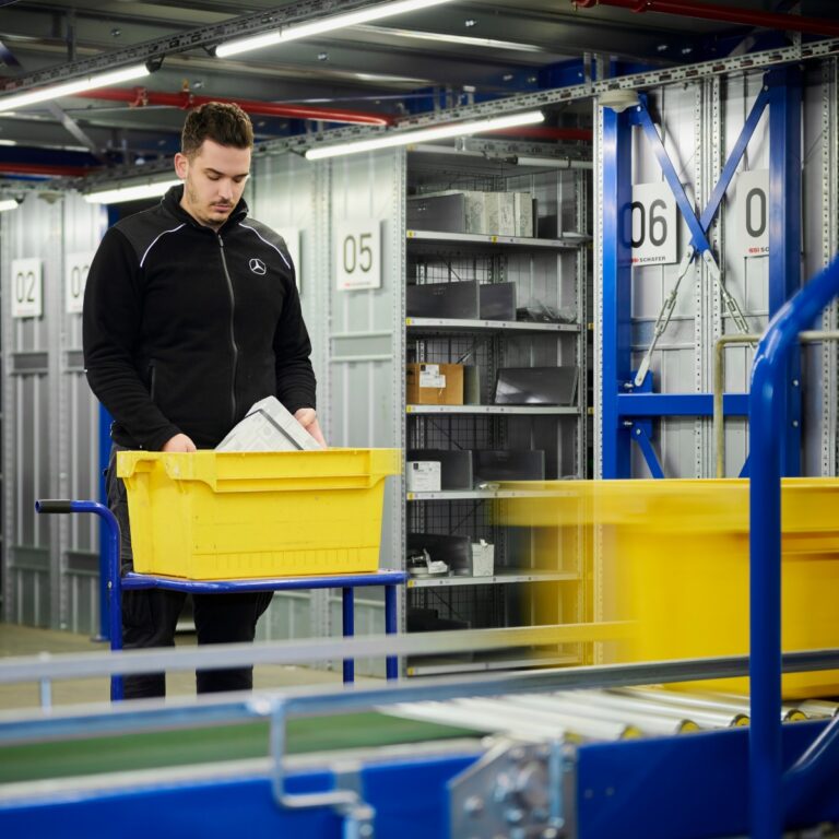 moderne-Ausstattung-mitarbeiter-Benefits-lager