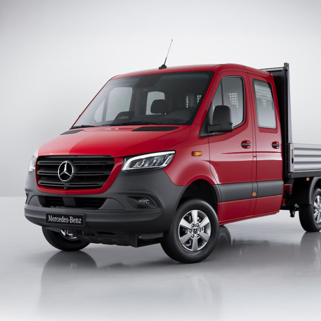 Mercedes-Benz-Sprinter-Pritschenfahrzeug-Doppelkabine-Rot