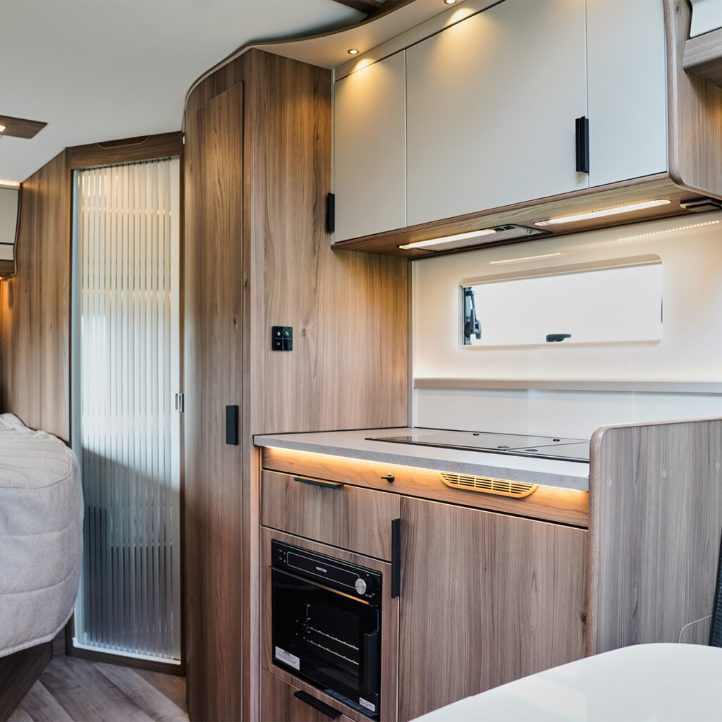 KABE_Wohnmobil_Novum_Küche