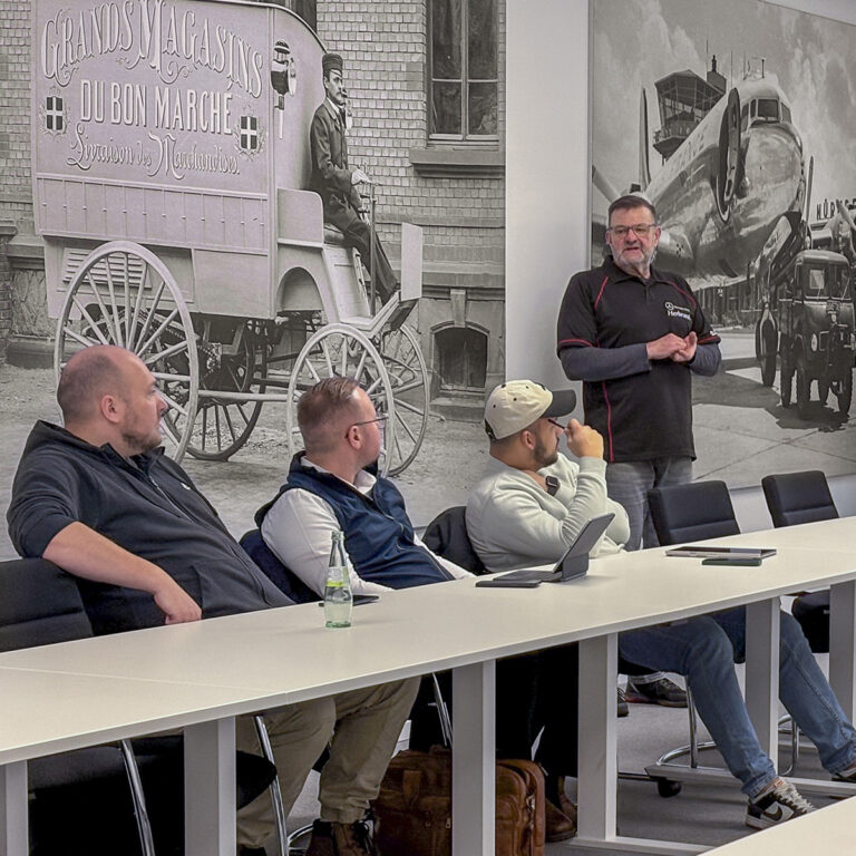 Tablet 1200x1200_2_Fahrlehrer