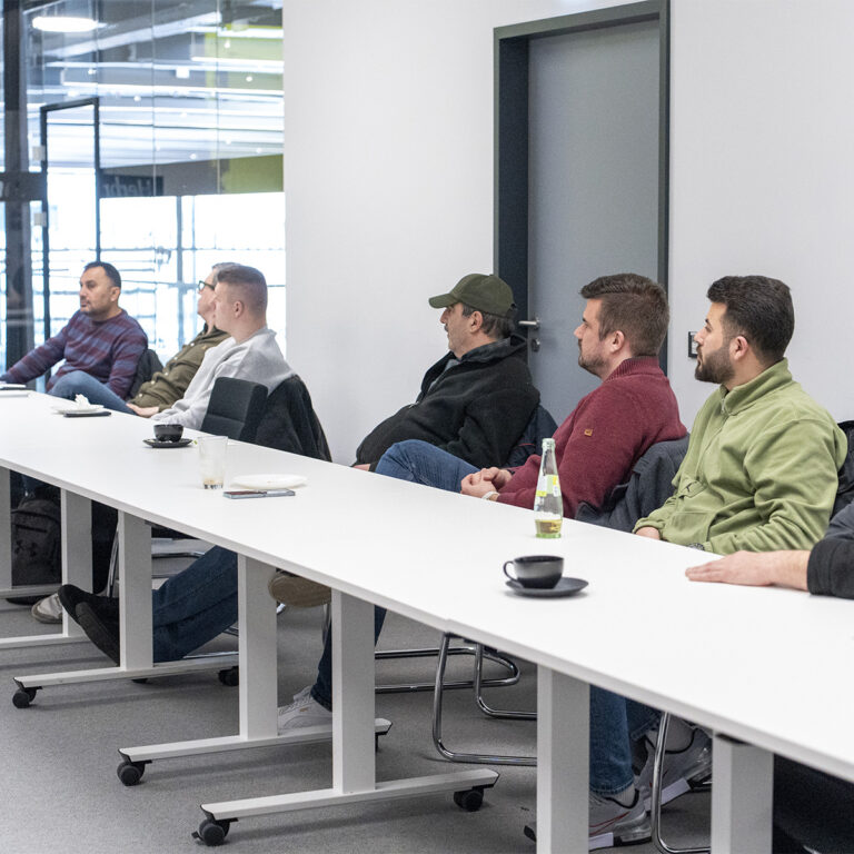 Tablet 1200x1200_5_Fahrlehrer