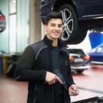 Stellenausschreibung KFZ Mechatroniker Mercedes-Benz Pkw Herbrand Gruppe