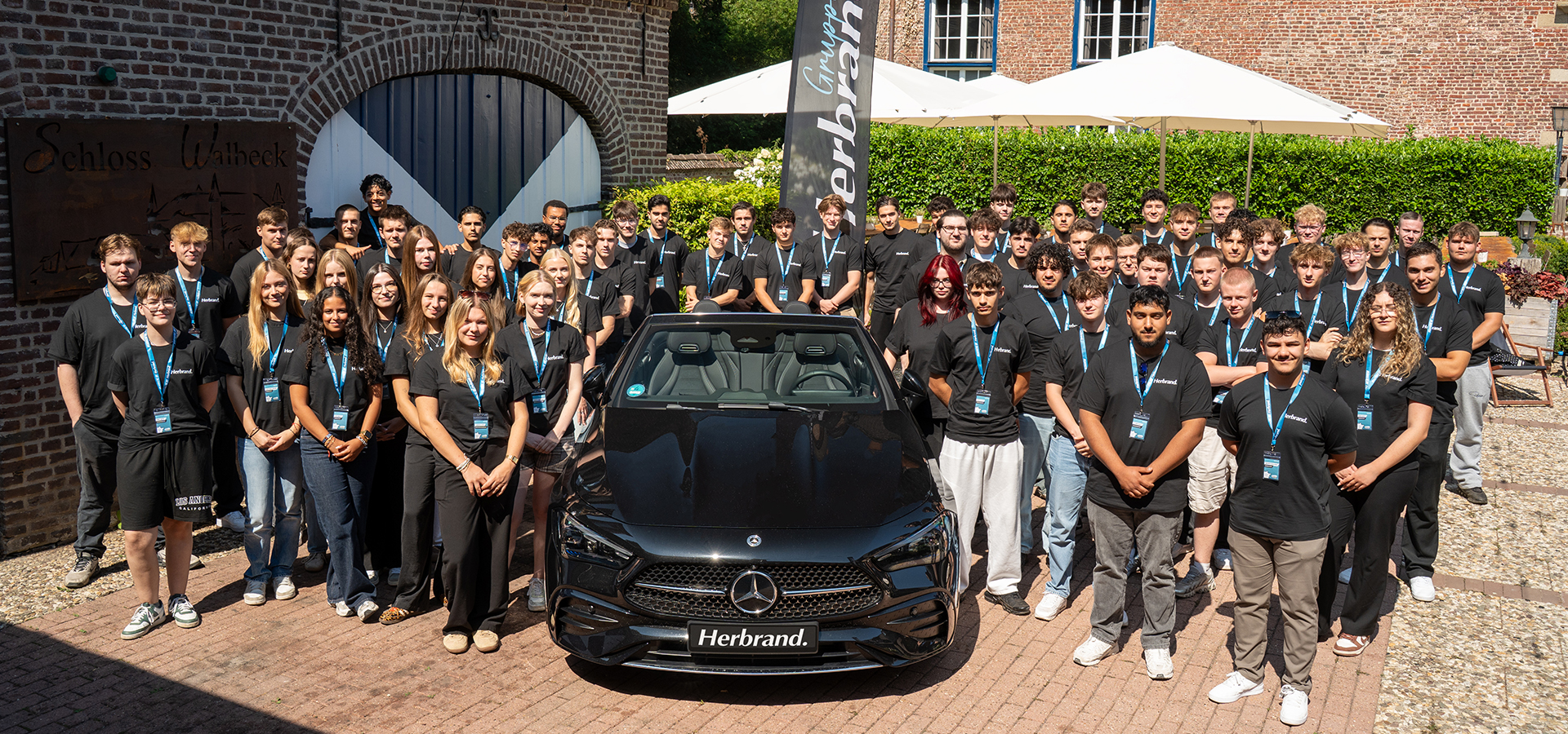 Azubi Welcome Days 2026. 70 neue Auszubildende starten ihre Karriere in der Herbrand Gruppe.