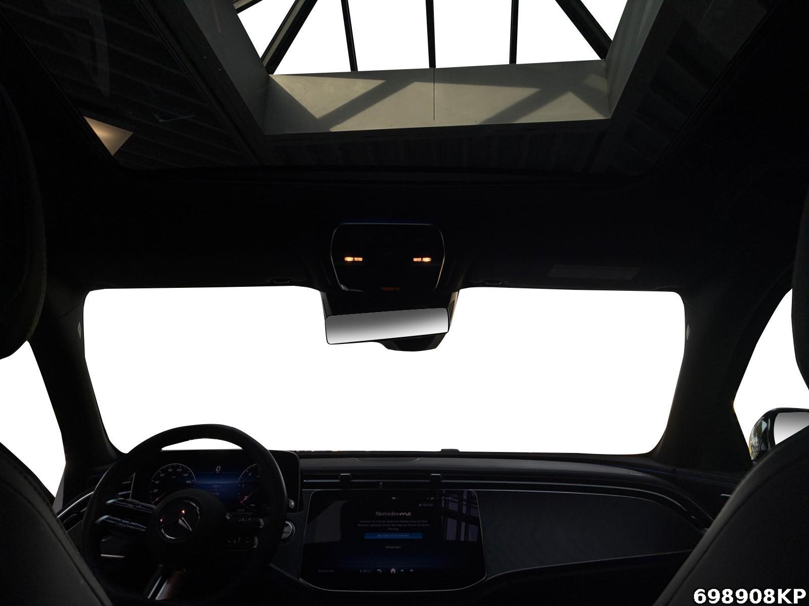 Fahrzeugabbildung Mercedes-Benz E 220 d T AMG Pano Night AHK DISTRONIC CarPlay