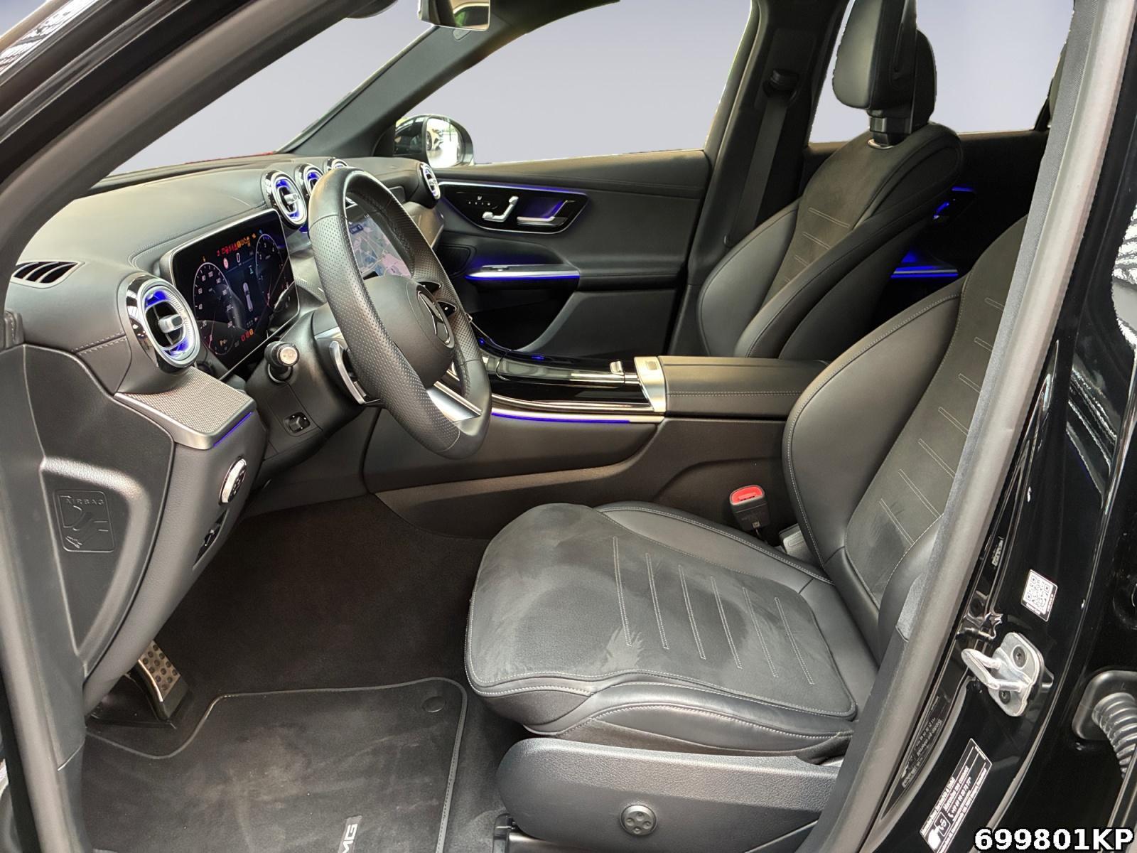 Fahrzeugabbildung Mercedes-Benz GLC 300 d 4M AMG AHK Pano 360° Memory DISTRONIC