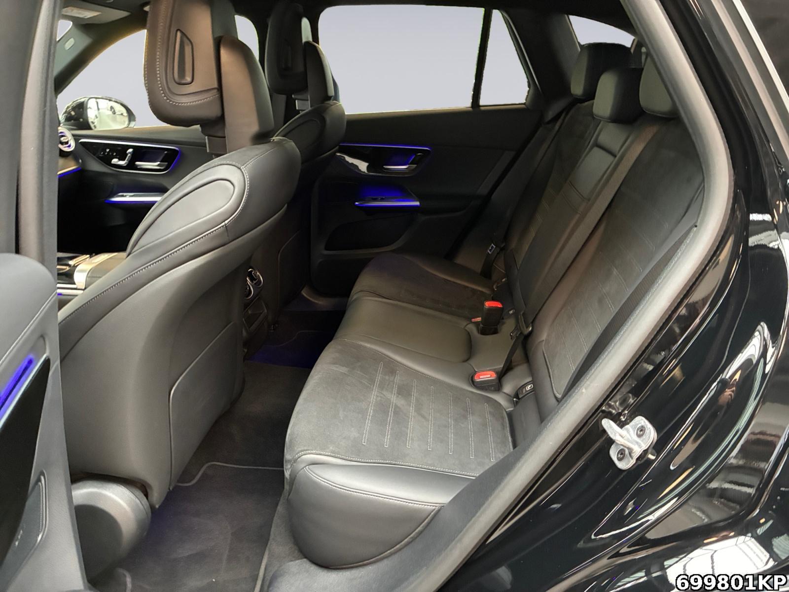 Fahrzeugabbildung Mercedes-Benz GLC 300 d 4M AMG AHK Pano 360° Memory DISTRONIC