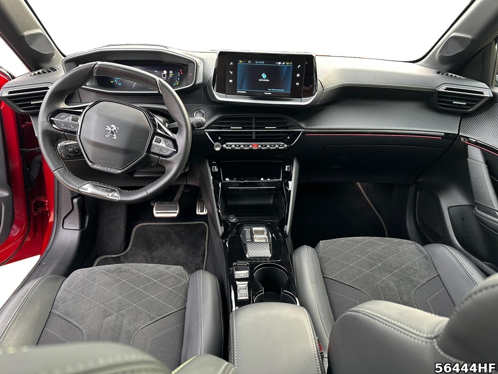 Fahrzeugabbildung Peugeot 208 elektro 136, GT+