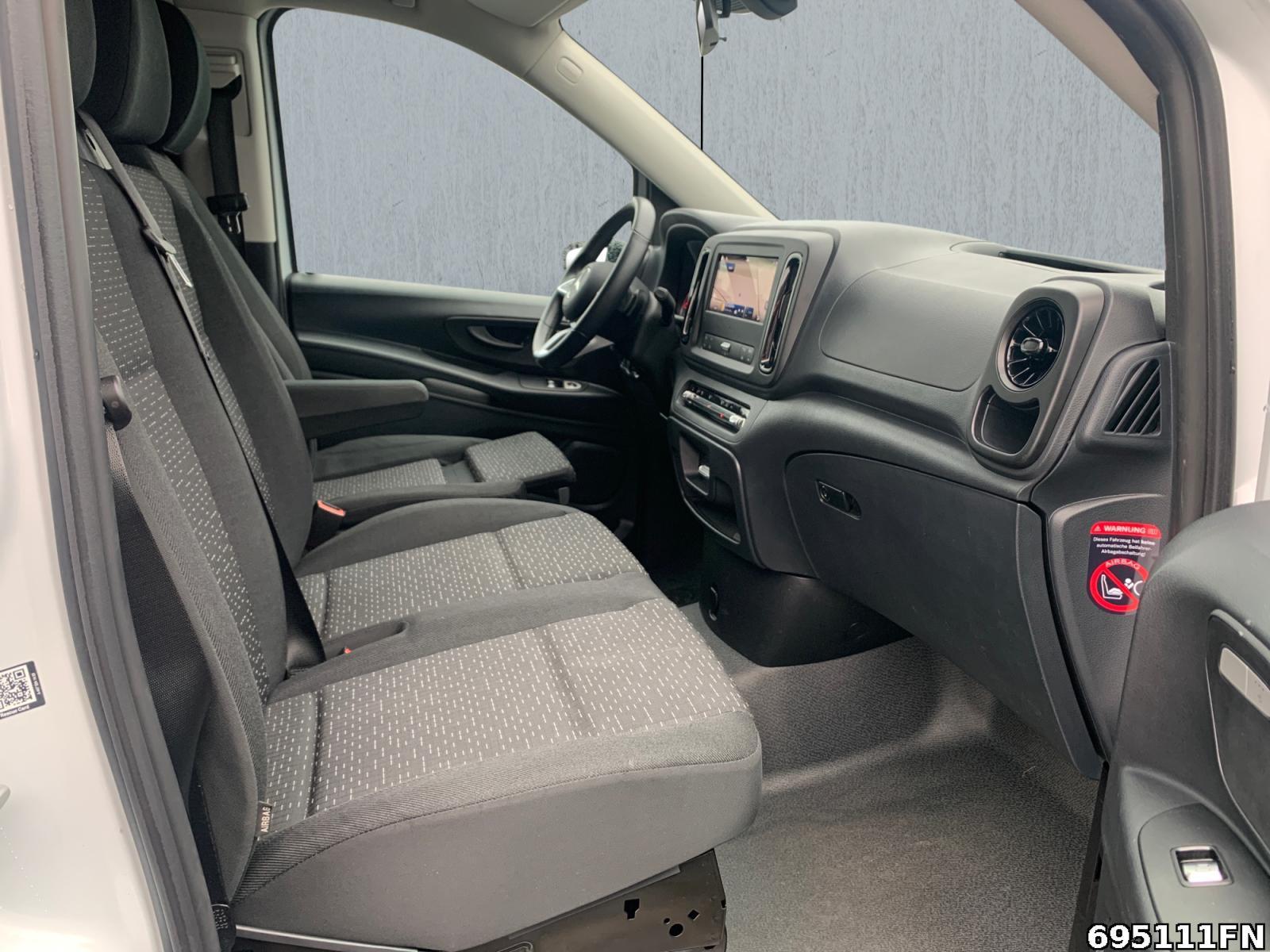 Fahrzeugabbildung Mercedes-Benz Vito 119 Tourer PRO L *2xKLIMA*MULTIBEAM*9 SITZE