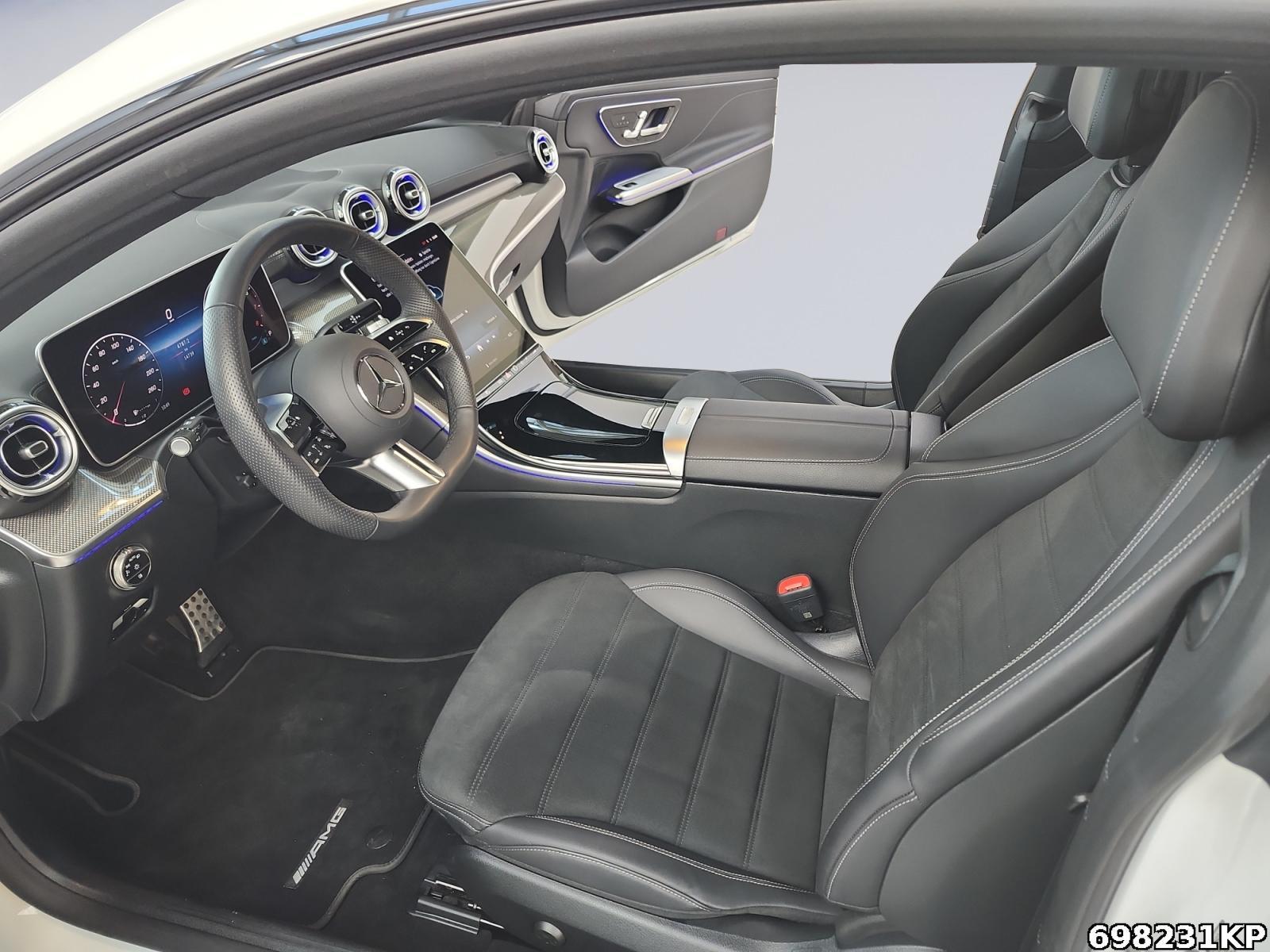 Fahrzeugabbildung Mercedes-Benz CLE 200 Coupé AMG Pano Night DigitalLight
