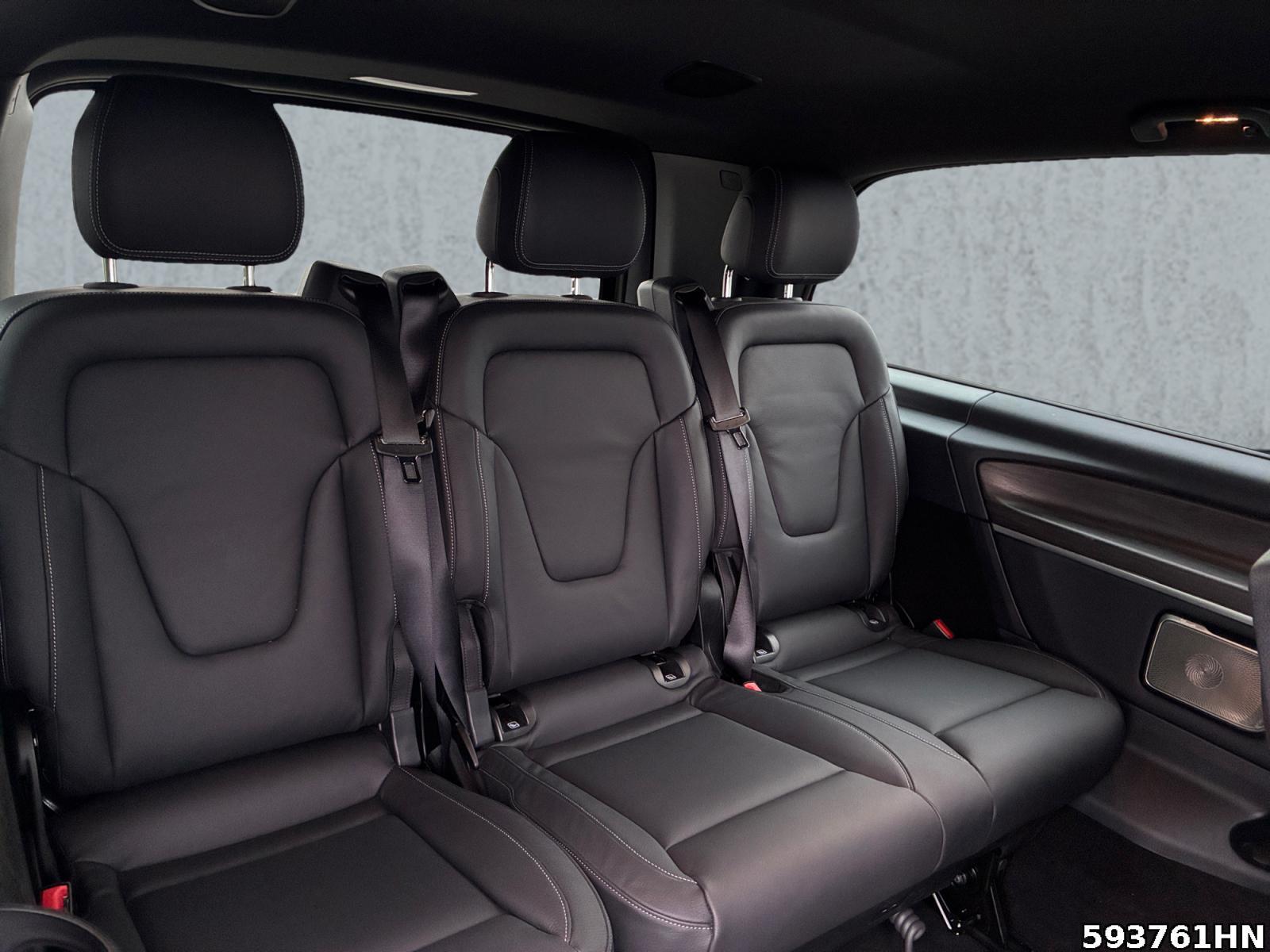 Fahrzeugabbildung Mercedes-Benz V 300 AVG/XXL 4MATIC AMG *8 SITZE*BURMESTER*UVM*