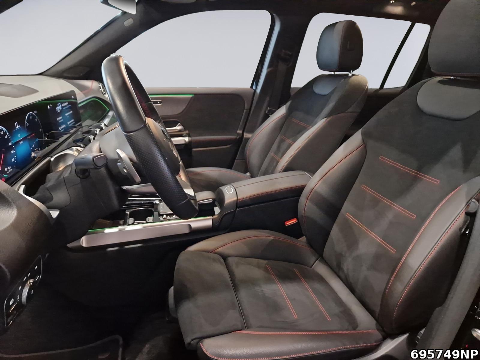 Fahrzeugabbildung Mercedes-Benz EQB 4M AMG Night DISTRONIC Pano Kamera