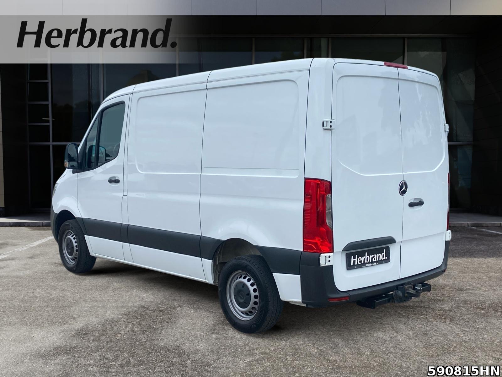 Fahrzeugabbildung Mercedes-Benz Sprinter 211 CDI **KLIMA**AHK**L1H1**3 SITZE**