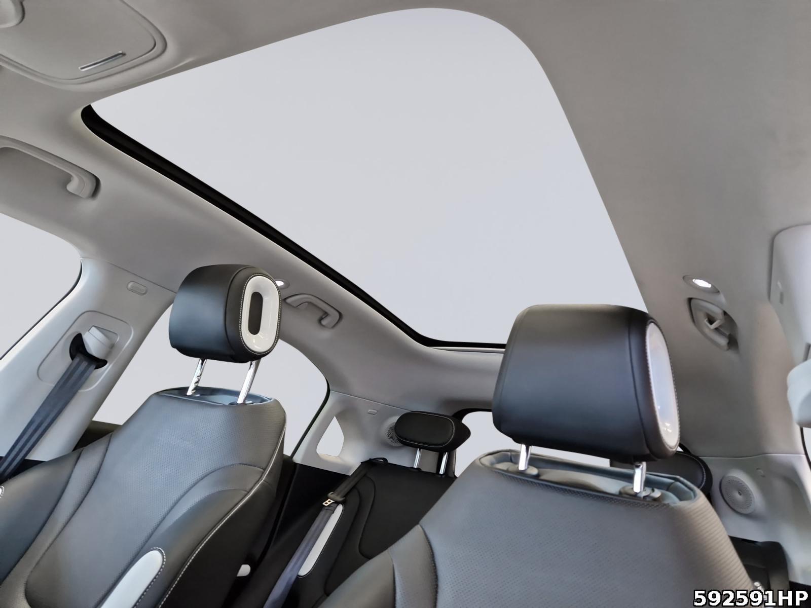 Fahrzeugabbildung Smart ONE Premium Pano Matrix-LED 360° Memory Keyless