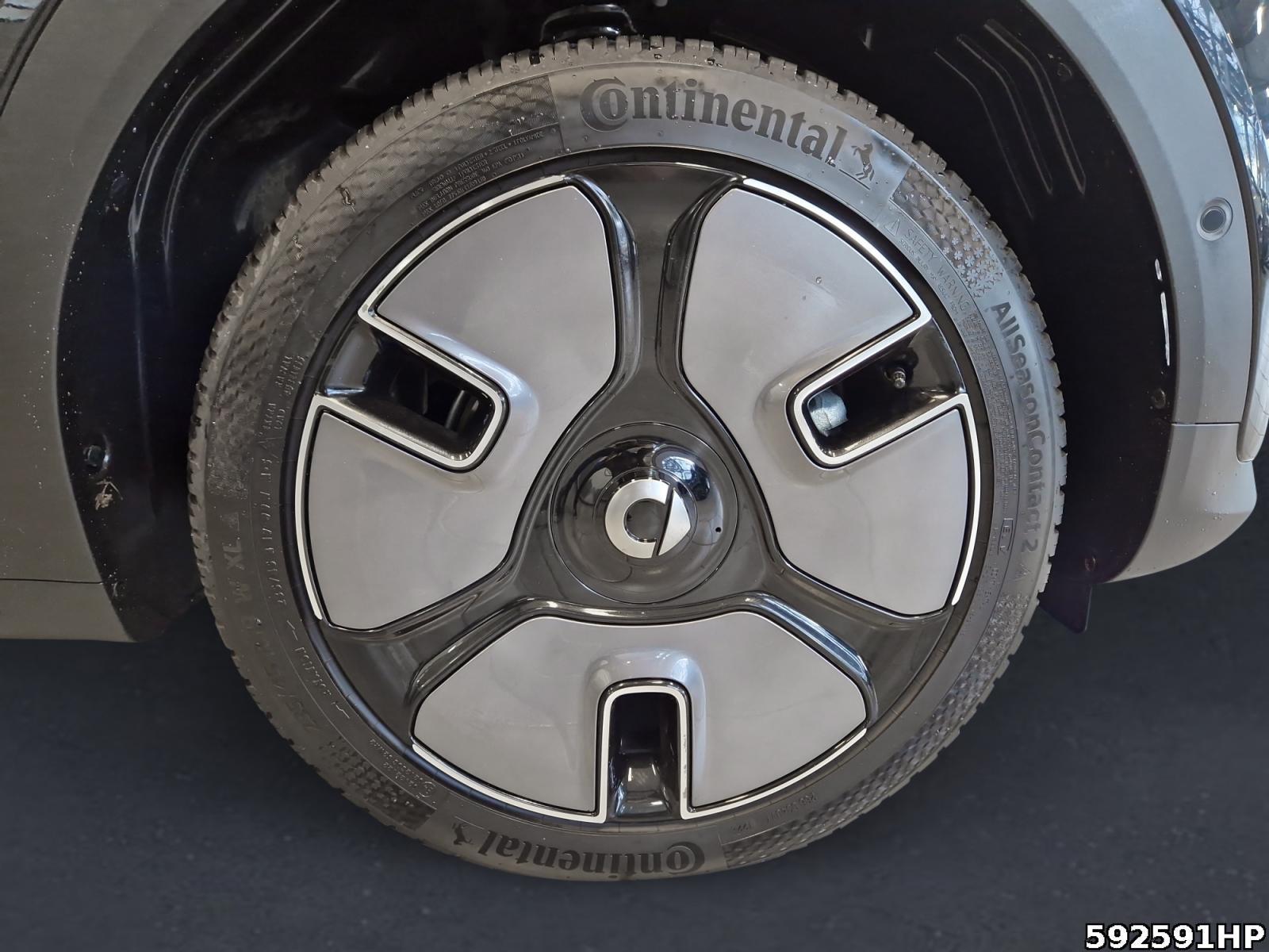 Fahrzeugabbildung Smart ONE Premium Pano Matrix-LED 360° Memory Keyless