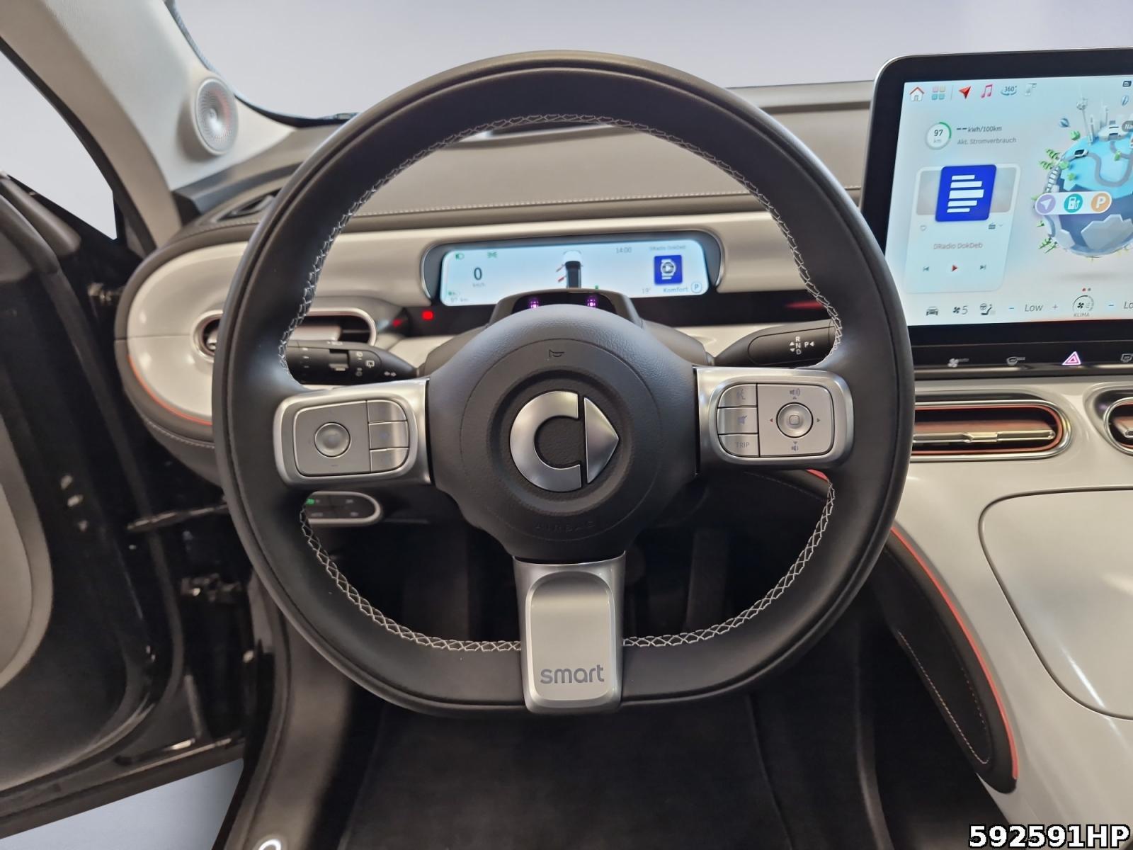 Fahrzeugabbildung Smart ONE Premium Pano Matrix-LED 360° Memory Keyless