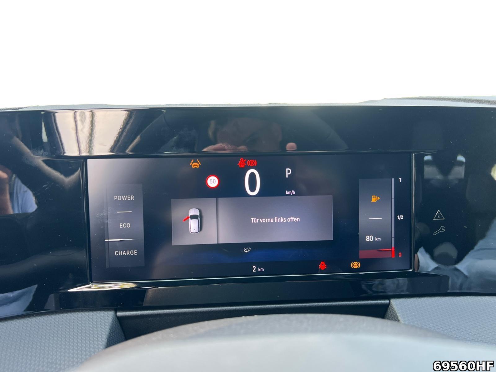 Fahrzeugabbildung Opel Astra ST Edition Hybrid 145 PS