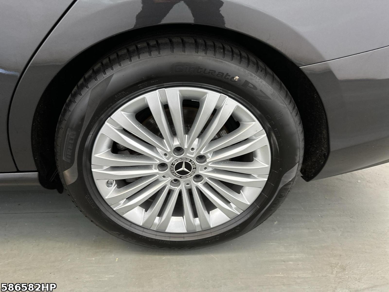 Fahrzeugabbildung Mercedes-Benz C 180 Avantgarde MemoryPaket Sitzhzg Parktronic