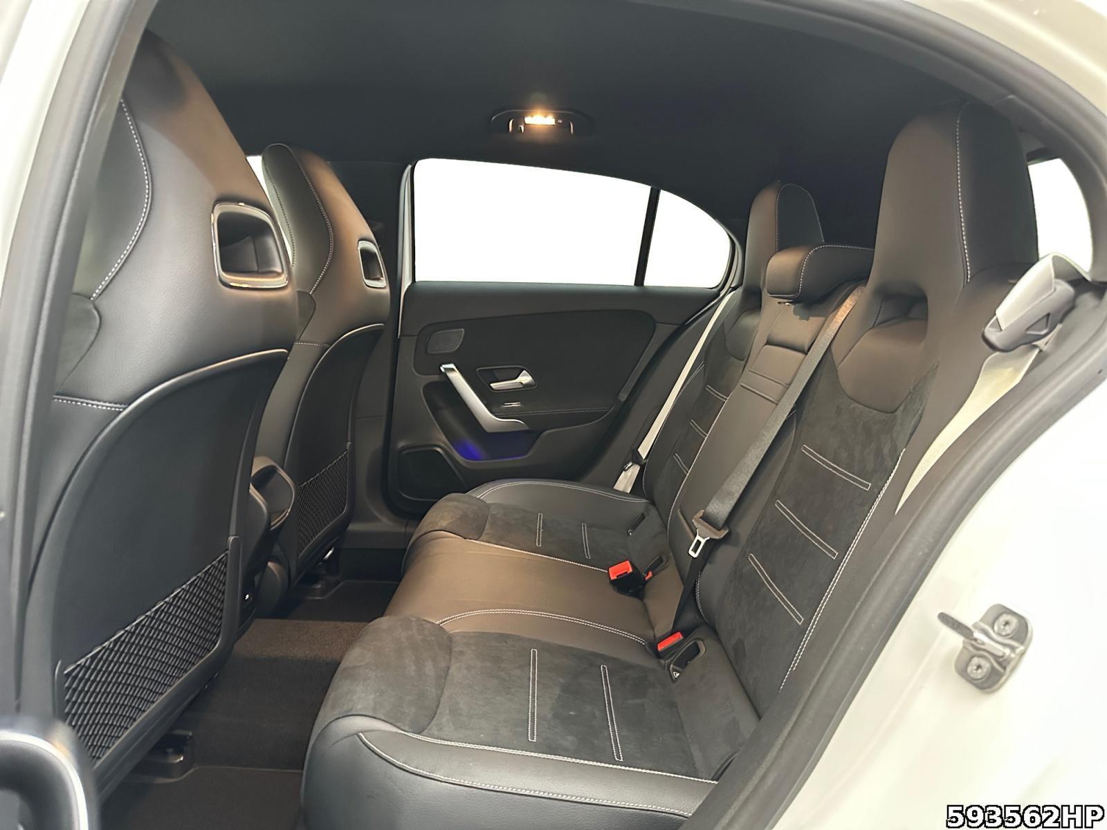 Fahrzeugabbildung Mercedes-Benz A 180 d Kompakt +AMG+NIGHT+MULTIBEAM+360°KAMERA+