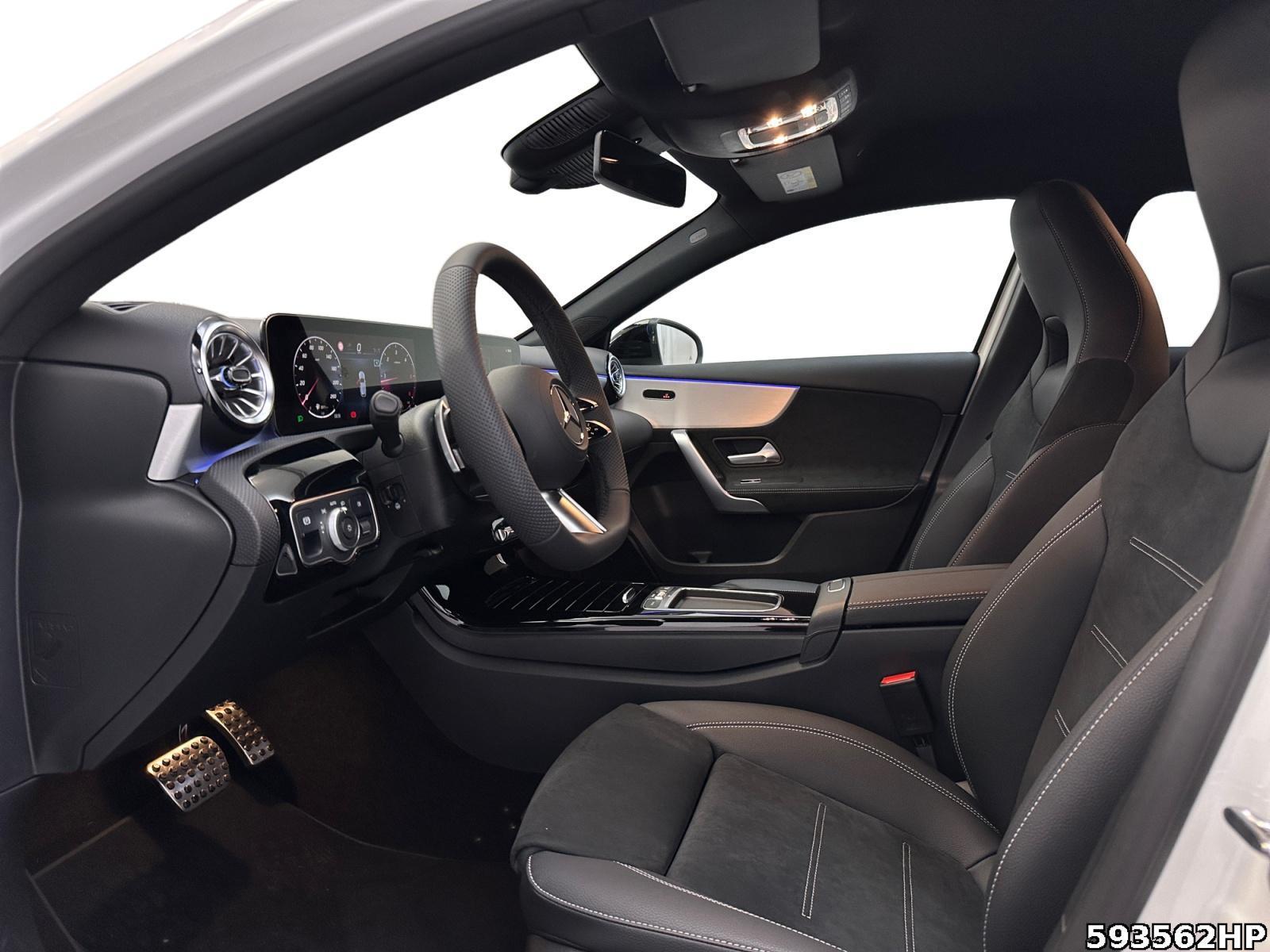Fahrzeugabbildung Mercedes-Benz A 180 d Kompakt +AMG+NIGHT+MULTIBEAM+360°KAMERA+