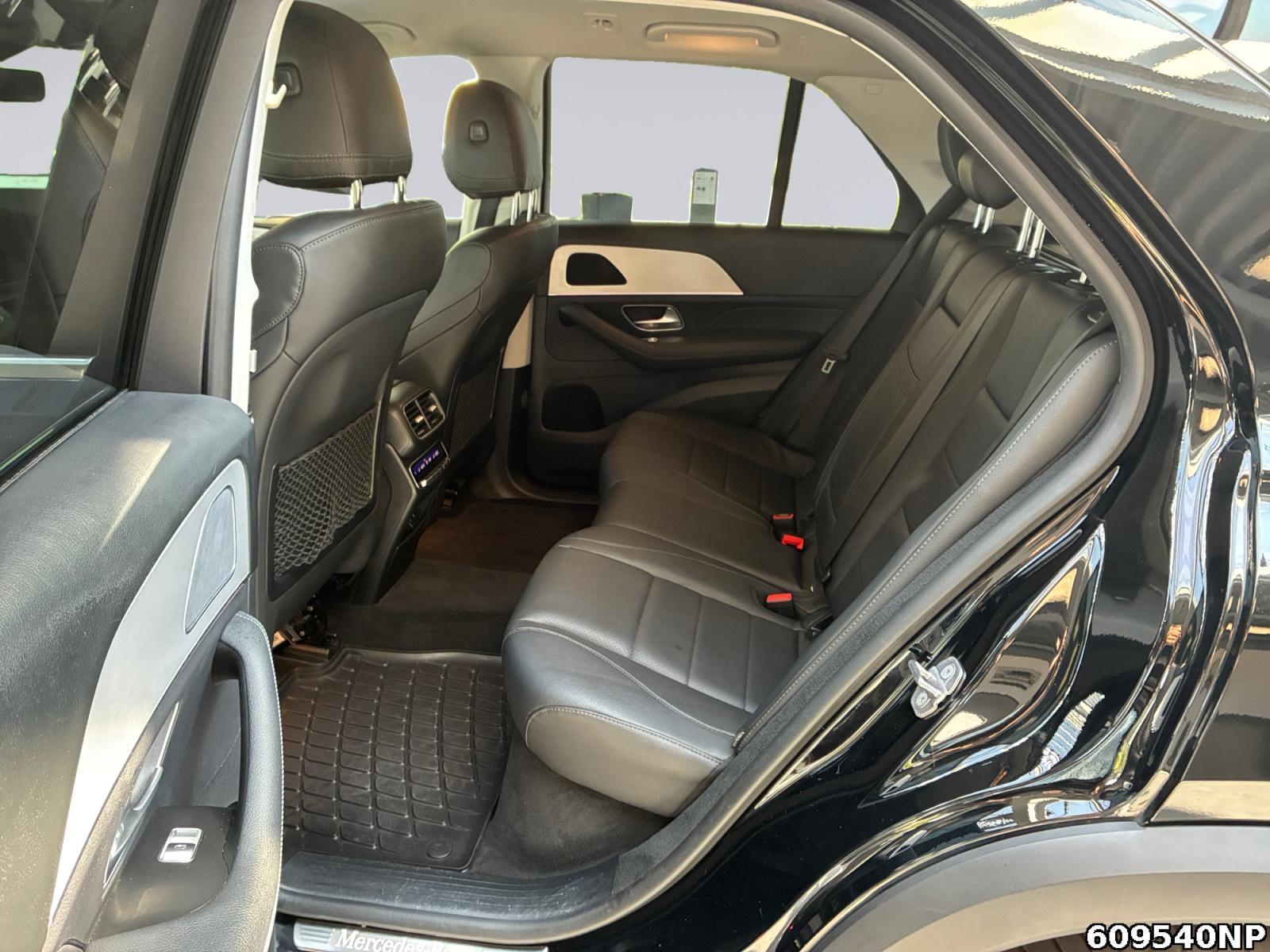 Fahrzeugabbildung Mercedes-Benz GLE 350 de 4M AHK 360° Widescr Ambiente Sitzhzg