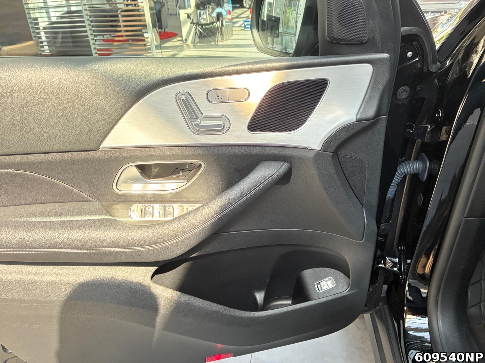 Fahrzeugabbildung Mercedes-Benz GLE 350 de 4M AHK 360° Widescr Ambiente Sitzhzg