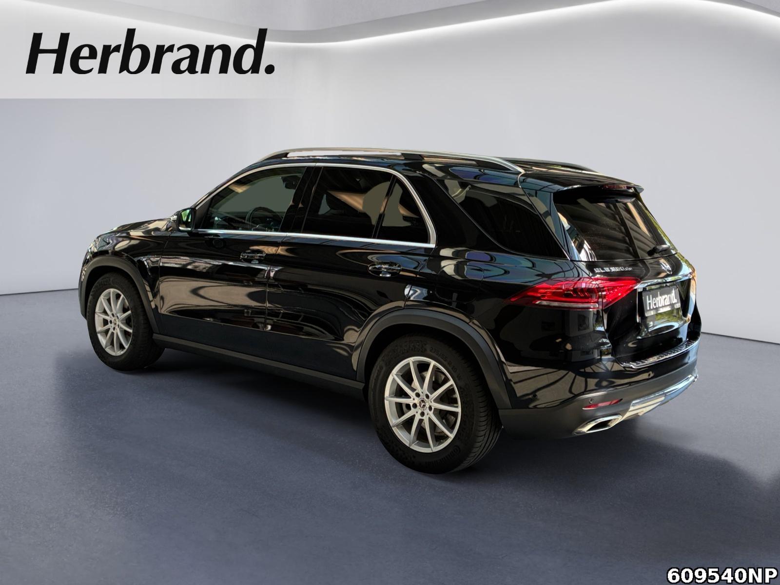 Fahrzeugabbildung Mercedes-Benz GLE 350 de 4M AHK 360° Widescr Ambiente Sitzhzg