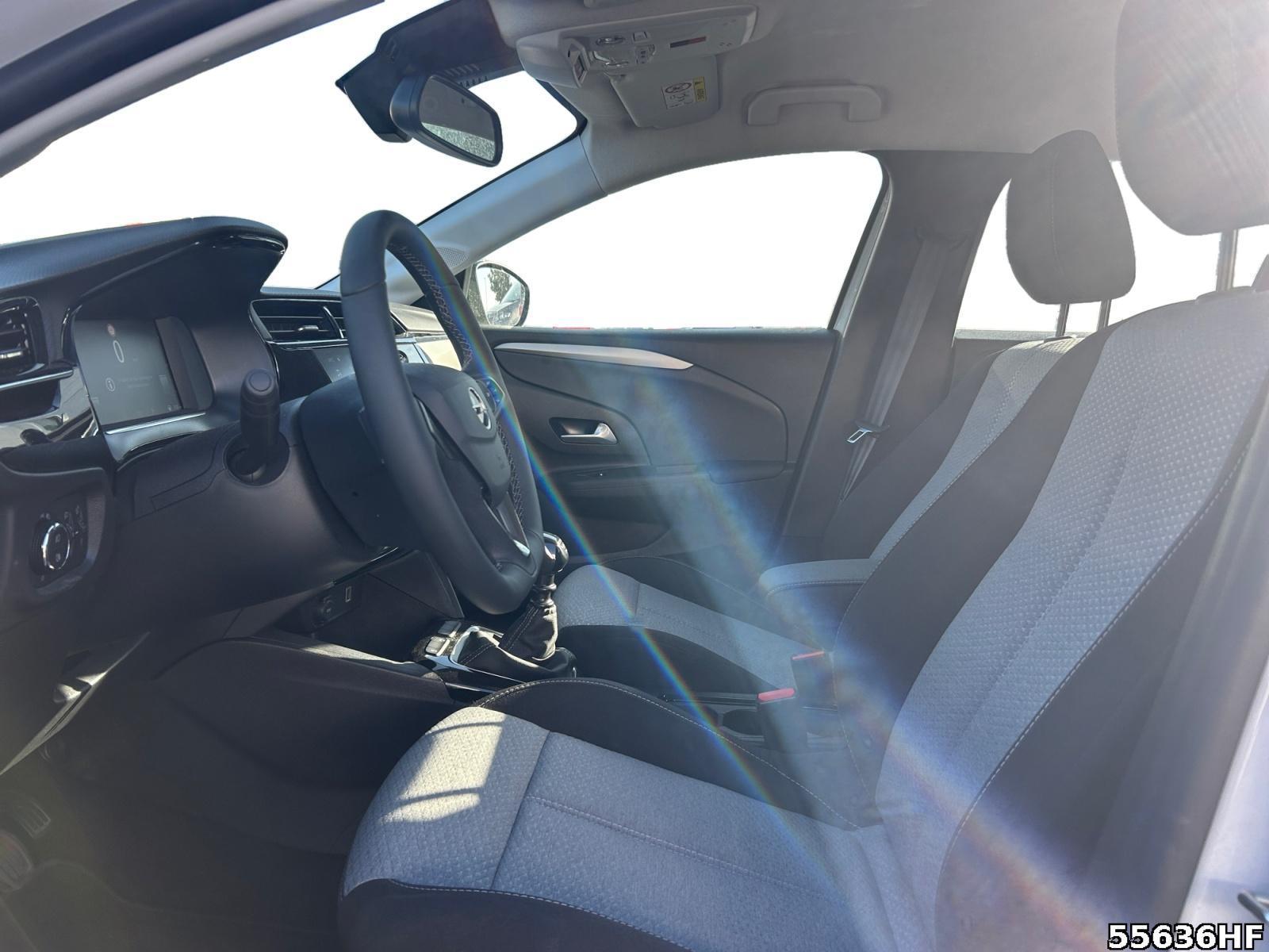 Fahrzeugabbildung Opel Corsa Edition 100 PS MT