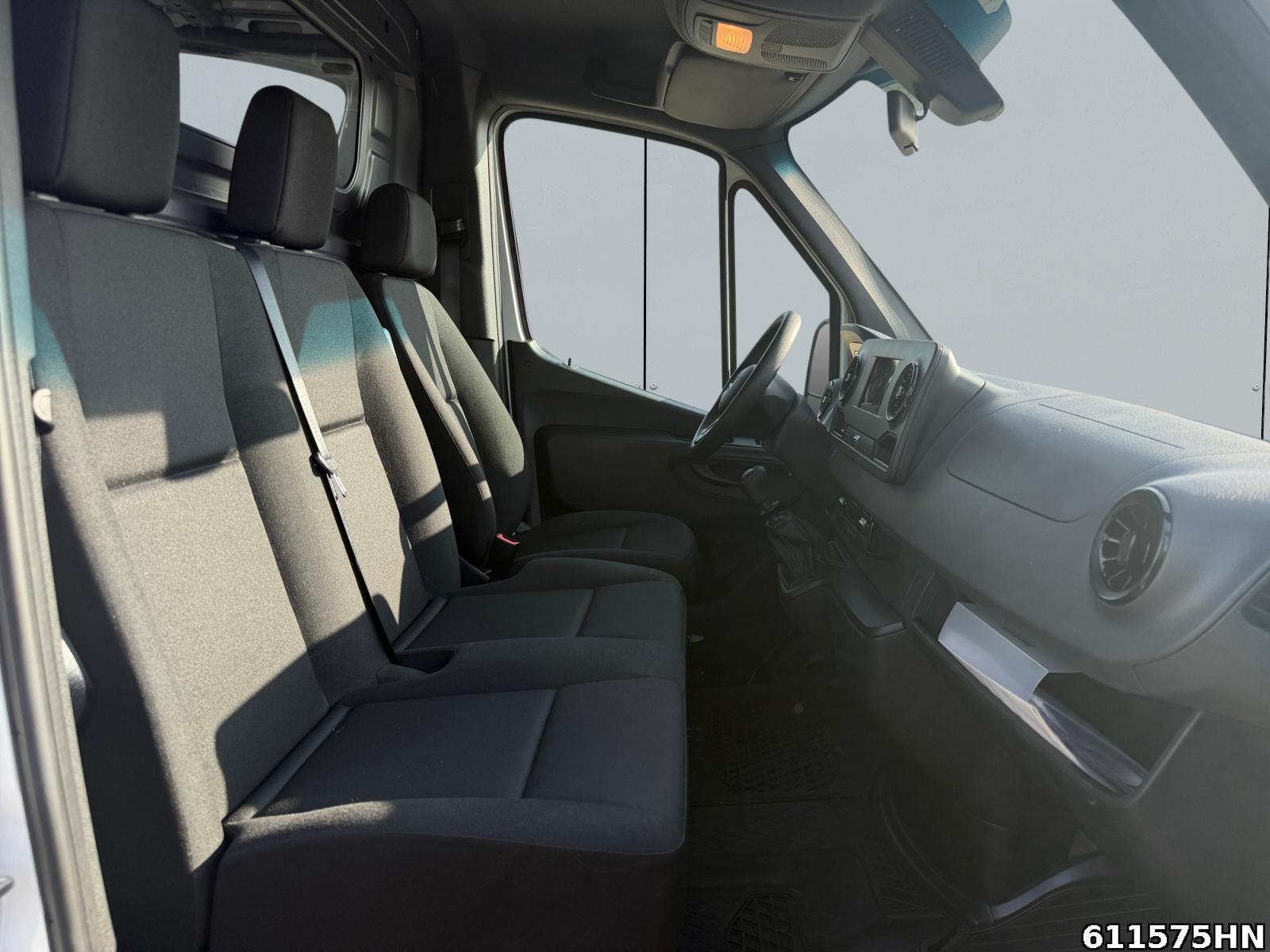 Fahrzeugabbildung Mercedes-Benz Sprinter 317 CDI *L2H1*Navi*Kamera*Klima*