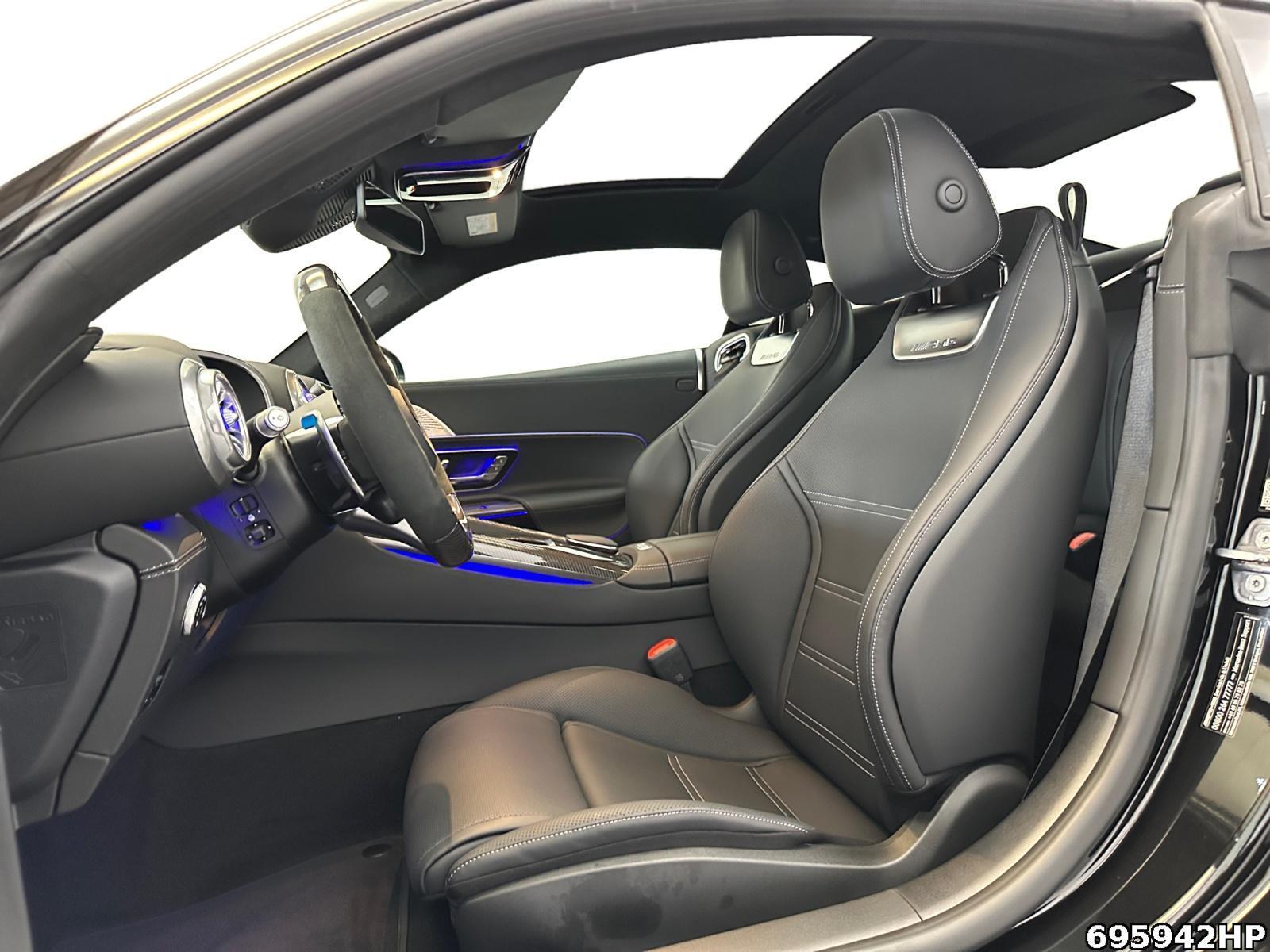 Fahrzeugabbildung Mercedes-Benz AMG GT 63 4MATIC+ +PREMIUM-PLUS+AMG-AERO-PAKET+