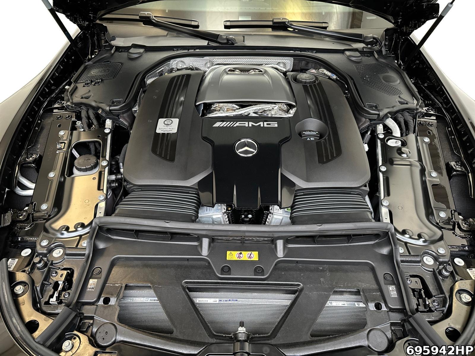 Fahrzeugabbildung Mercedes-Benz AMG GT 63 4MATIC+ +PREMIUM-PLUS+AMG-AERO-PAKET+