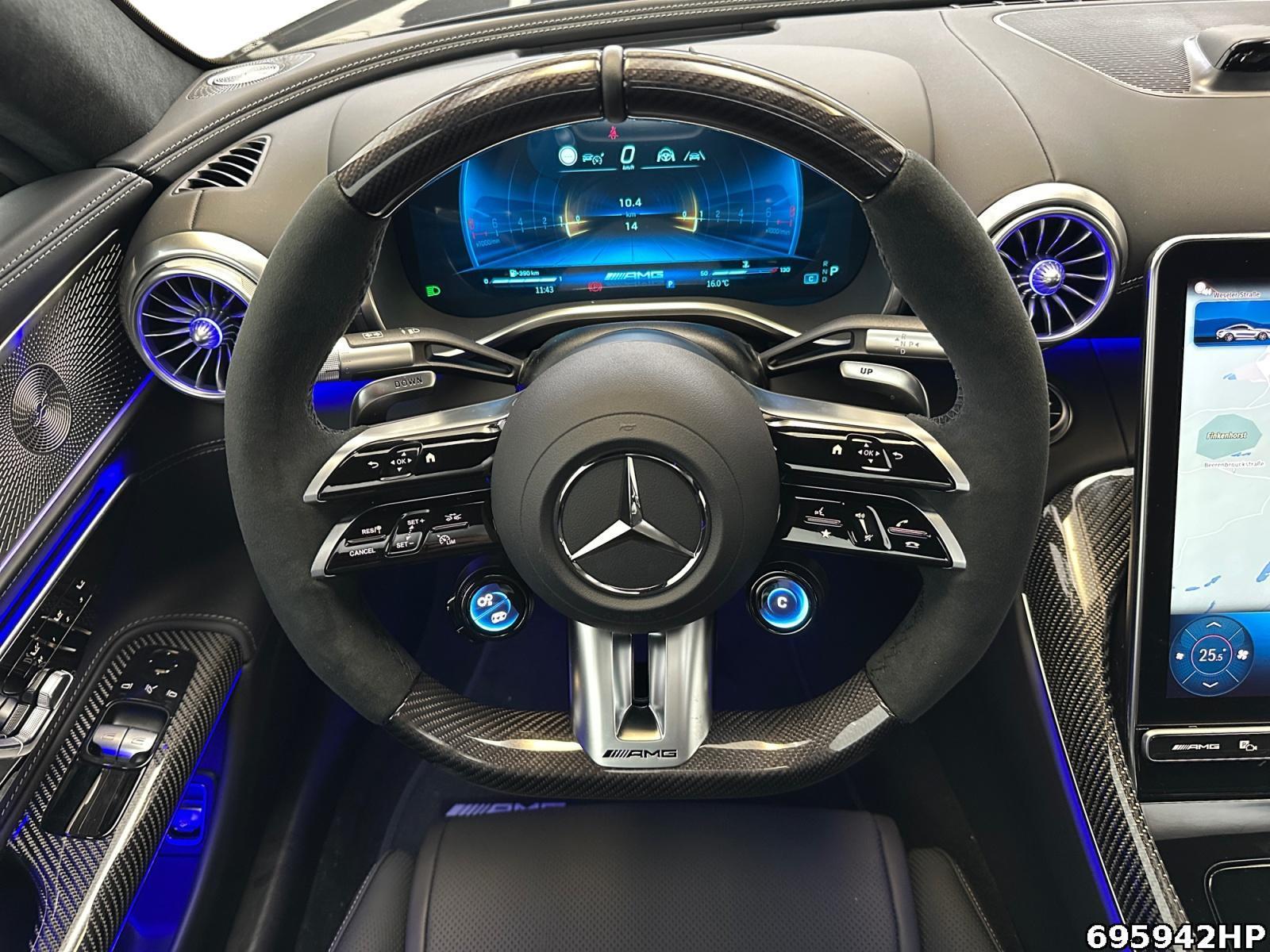 Fahrzeugabbildung Mercedes-Benz AMG GT 63 4MATIC+ +PREMIUM-PLUS+AMG-AERO-PAKET+
