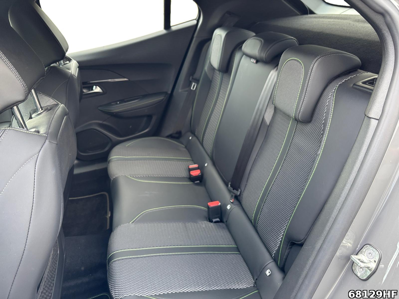 Fahrzeugabbildung Peugeot 2008 GT