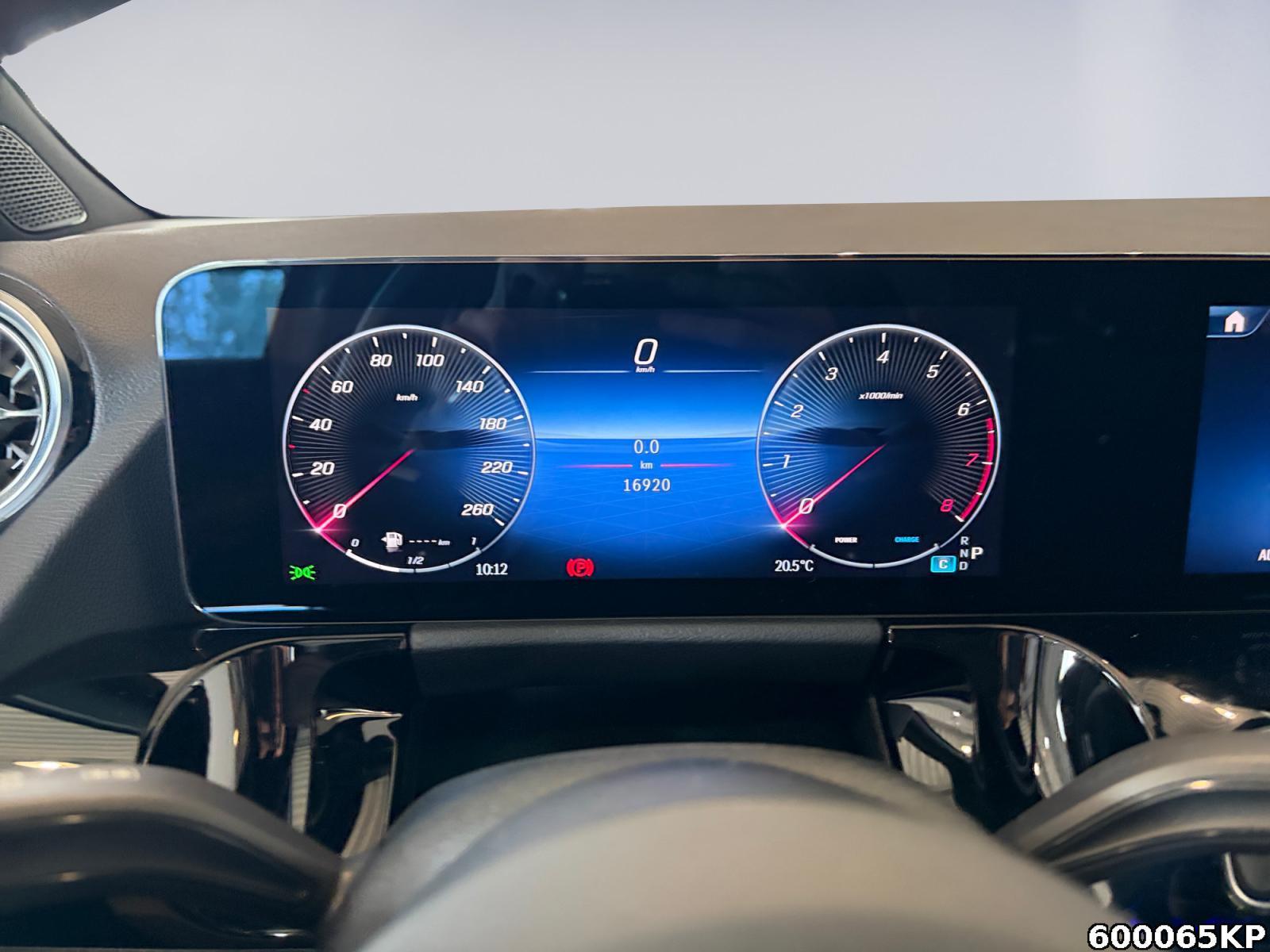 Fahrzeugabbildung Mercedes-Benz GLA 250 4M AMG Pano 360° Carplay Keyless Totw.