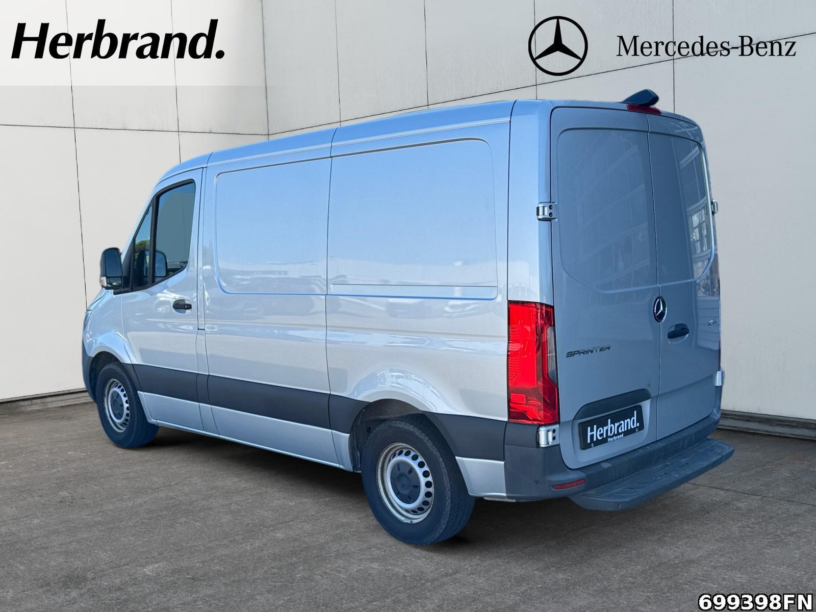 Fahrzeugabbildung Mercedes-Benz Sprinter 311 CDI Kasten Kompakt *MBUX*BOTT*220 V