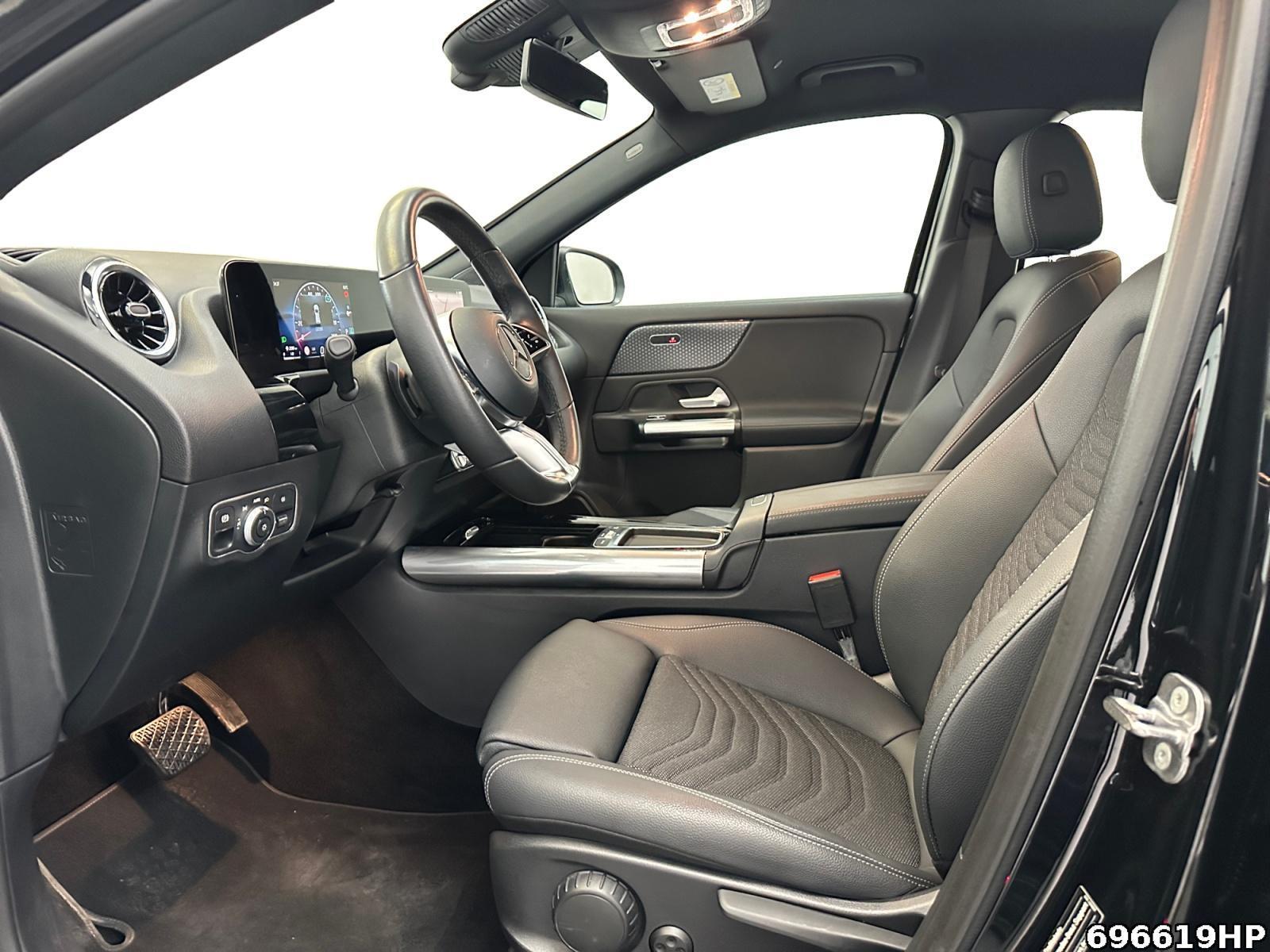 Fahrzeugabbildung Mercedes-Benz GLA 200 Progressive AHK DISTRONIC Kamera Spurh.