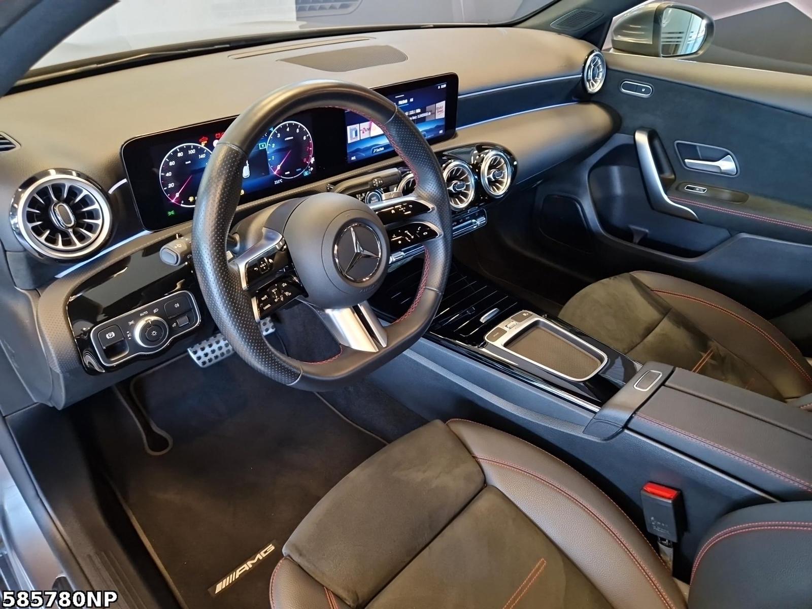 Fahrzeugabbildung Mercedes-Benz A 180 AMG Premium 360° Carplay Soundsystem LED