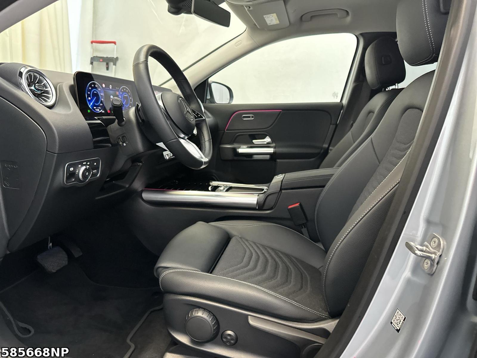 Fahrzeugabbildung Mercedes-Benz EQA Progressive AHK LED Kamera PTS SHZ 18