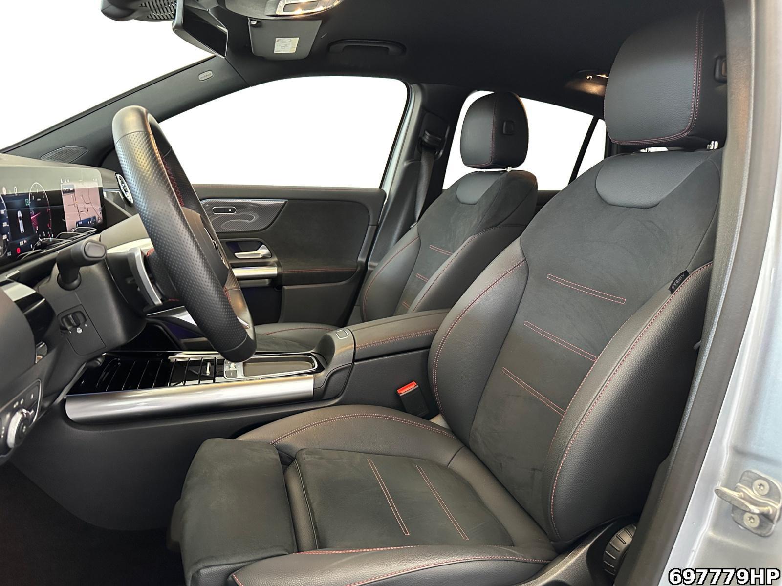 Fahrzeugabbildung Mercedes-Benz GLA 220 d 4M AMG AHK Lenkradhzg Kamera KEYLESS