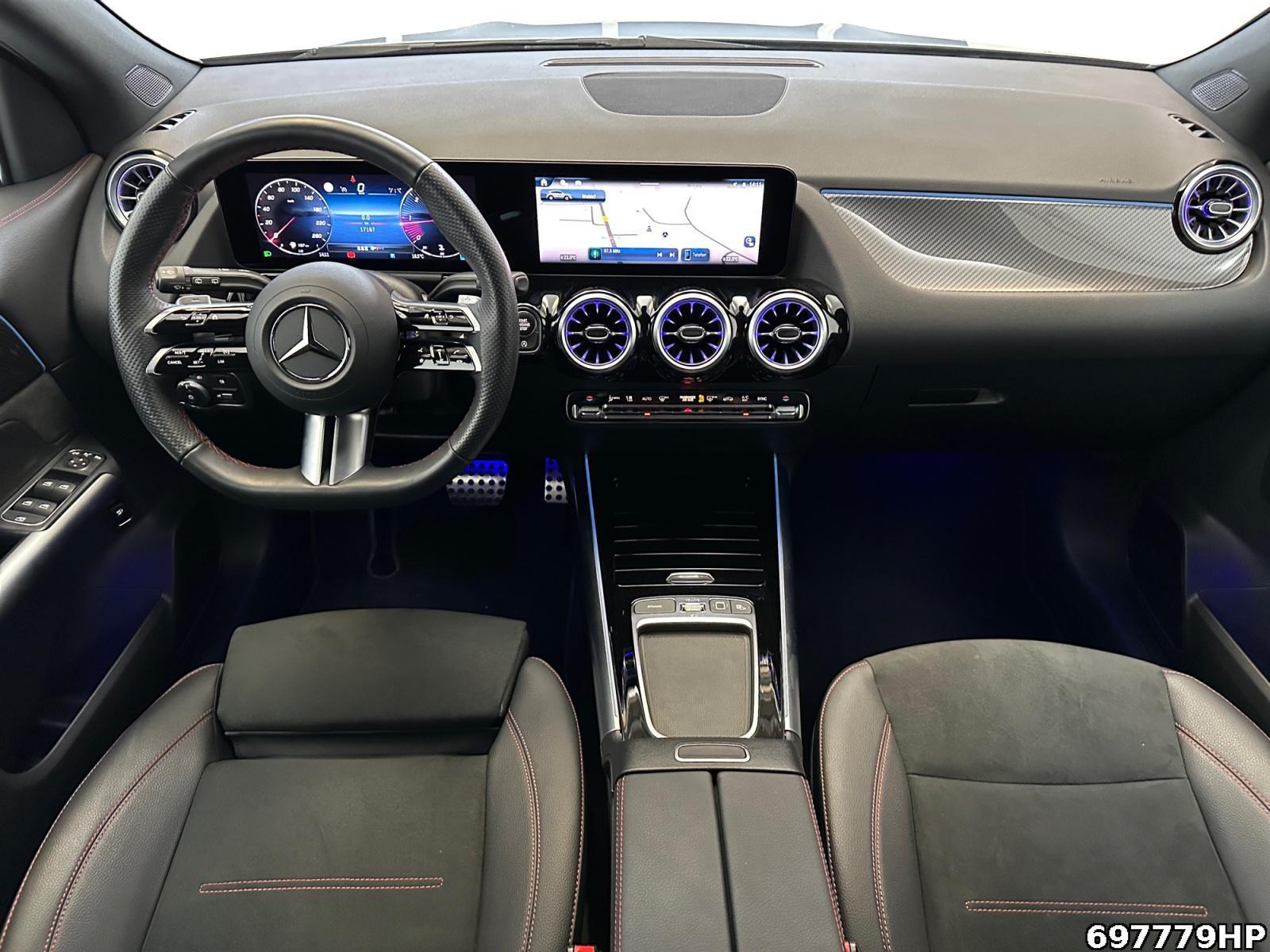 Fahrzeugabbildung Mercedes-Benz GLA 220 d 4M AMG AHK Lenkradhzg Kamera KEYLESS