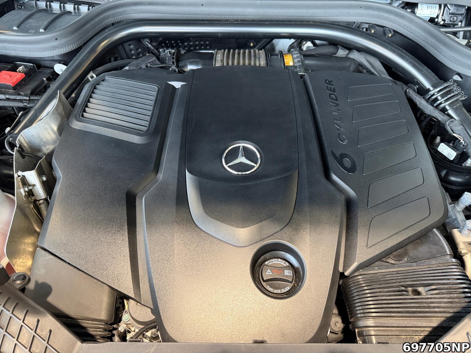 Fahrzeugabbildung Mercedes-Benz G 400 d AMG Night DISTRONIC BURMESTER AHK Stand