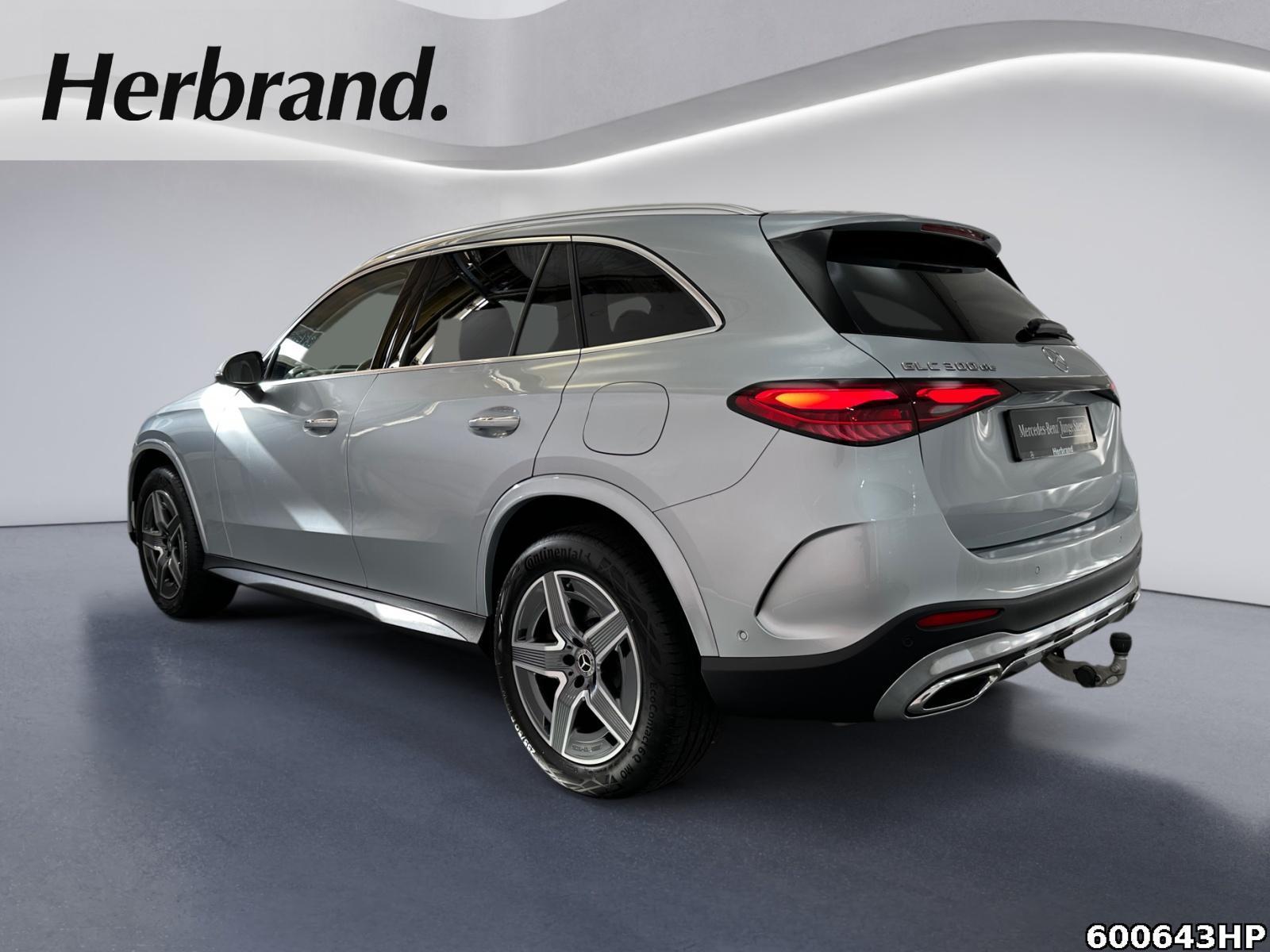 Fahrzeugabbildung Mercedes-Benz GLC 300 de AMG DigitalLight Distronic AHK Memory