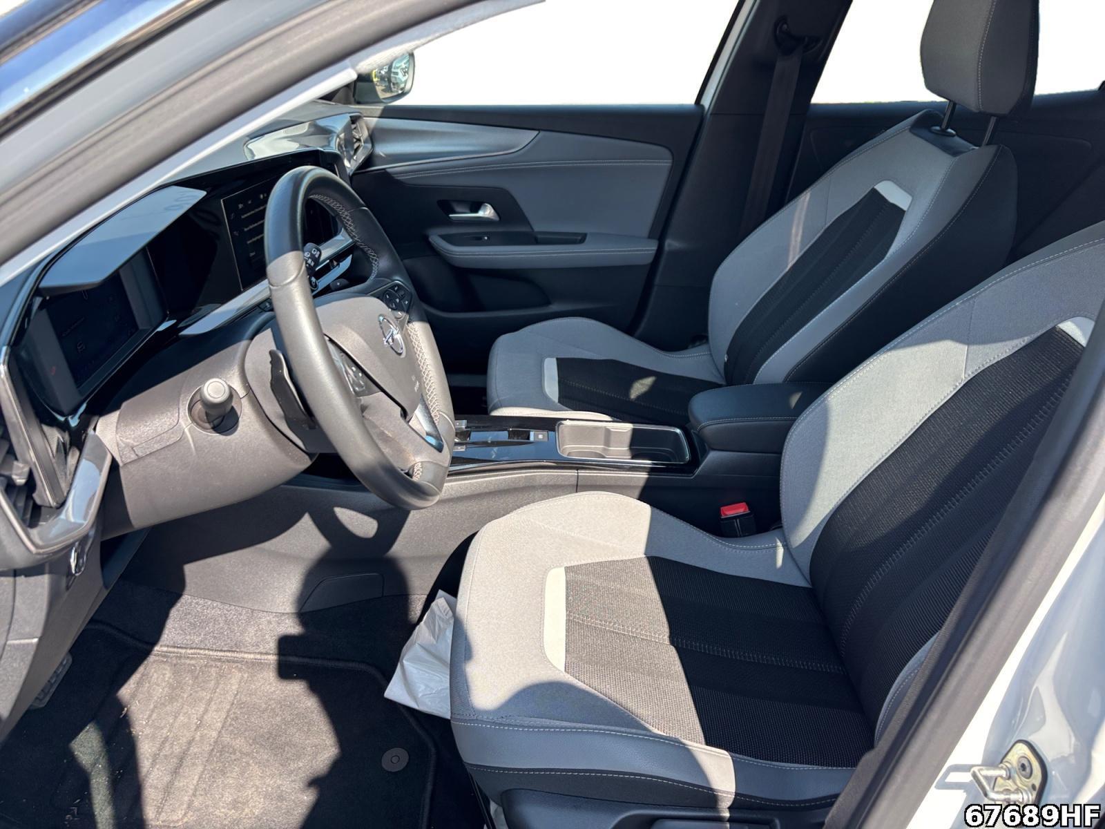 Fahrzeugabbildung Opel Mokka Elegance