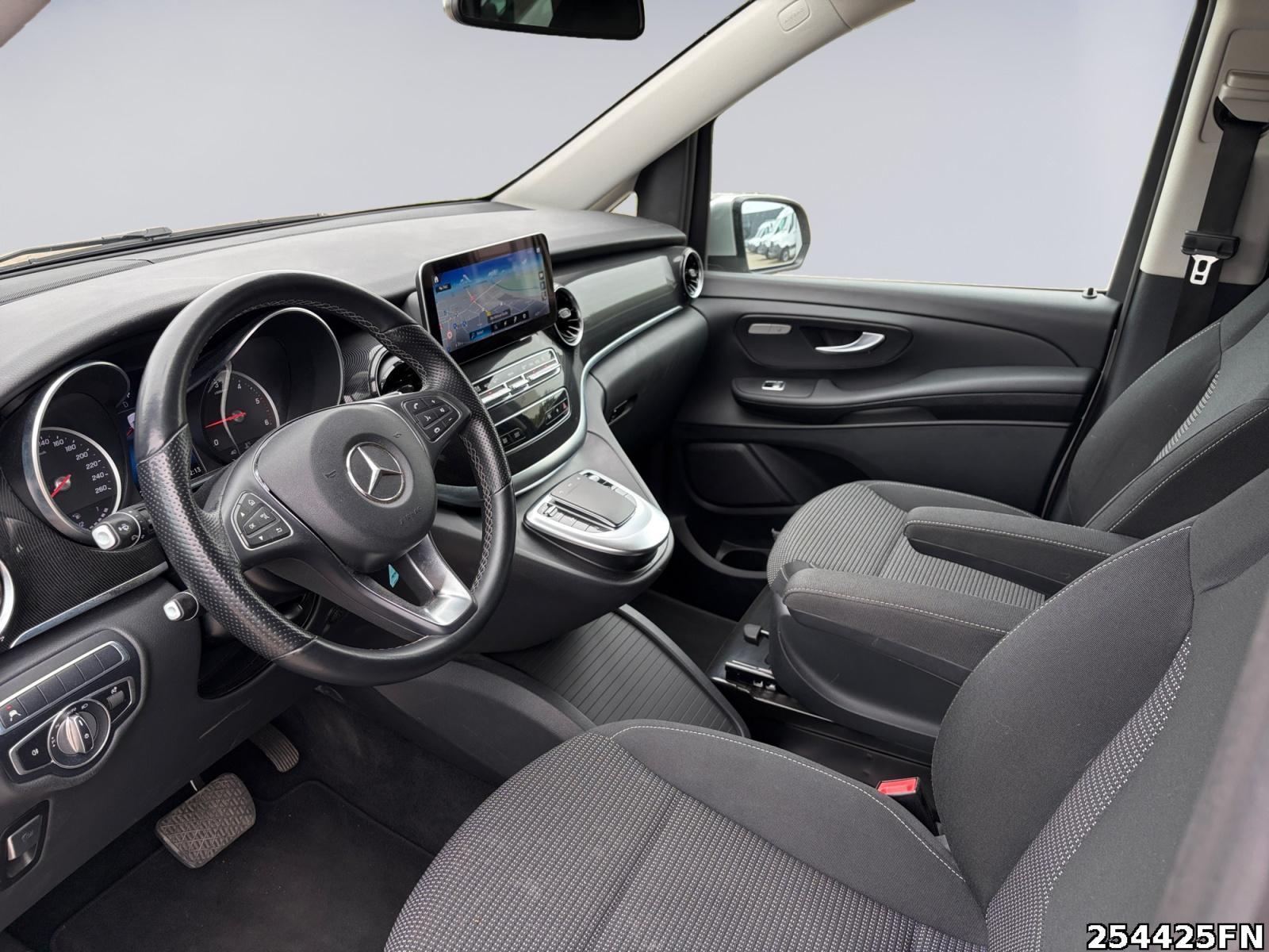 Fahrzeugabbildung Mercedes-Benz V 220 ED/L *AHK*LED*
